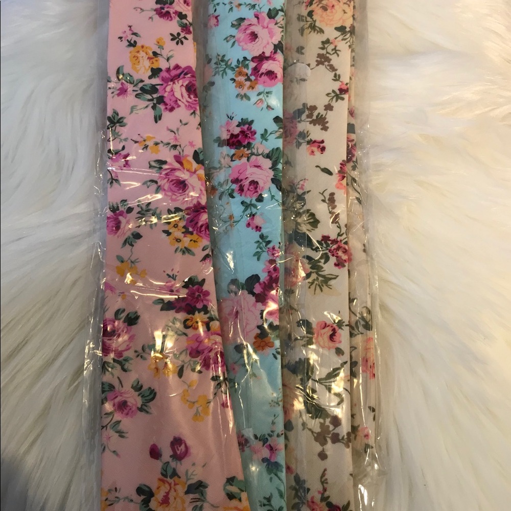 New Pastel Floral Flower Men’s Wear Thin Tie
